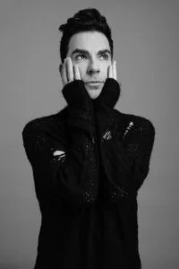 Kelly Jones with his hands to his face, in black and white, photo by James D Kelly
